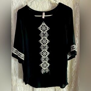 Xhilaration Black Embroidered Boho Pattern Top